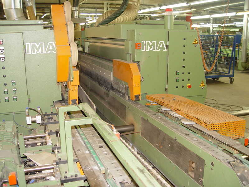 IMA Кромкообрабатывающая линия (короткая) - бывшая в употреблении Combima / K / || / R80 / 1075 / F / R3 (5)