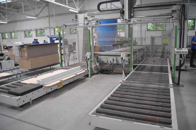 Brema Vertical CNC Milling and Drilling Center - second-hand Vektor (4)