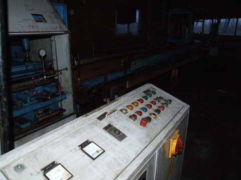 MAKNO High-Frequency Gluing Line - second-hand (5)