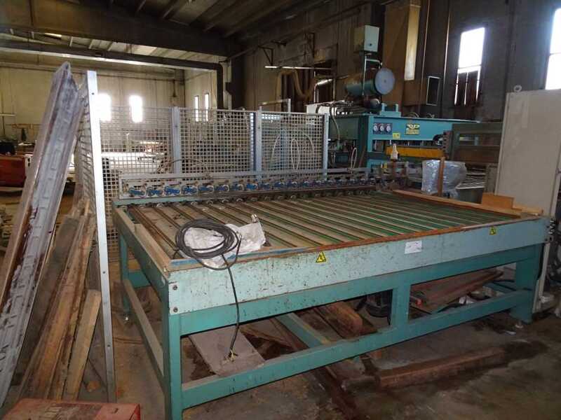 Nardi Solid Wood Gluing Line - second-hand main picture