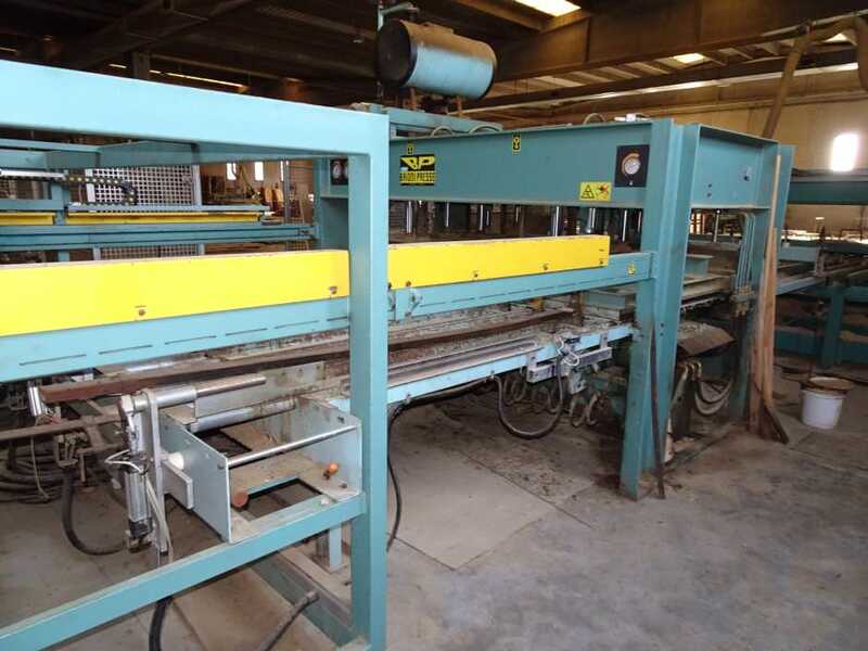 Nardi Solid Wood Gluing Line - second-hand (2)