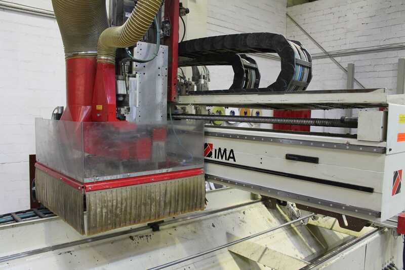 IMA Обрабатывающий центр с ЧПУ - бывший в употреблении BIMA 610 V (3)
