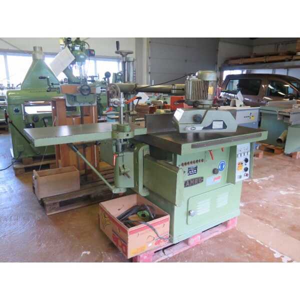 Kamro Table Moulder with Tilting Spindle - second-hand FMS main picture