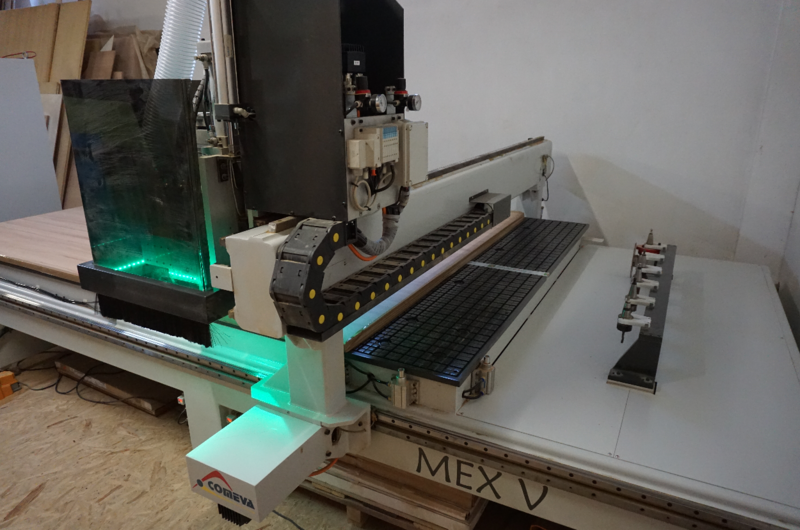 Comeva Обрабатывающий центр с ЧПУ - бывший в употреблении MEX V 21/32 (6)