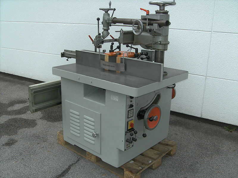 Bäuerle Table Moulder with Tilting Spindle - second-hand SFM (1)