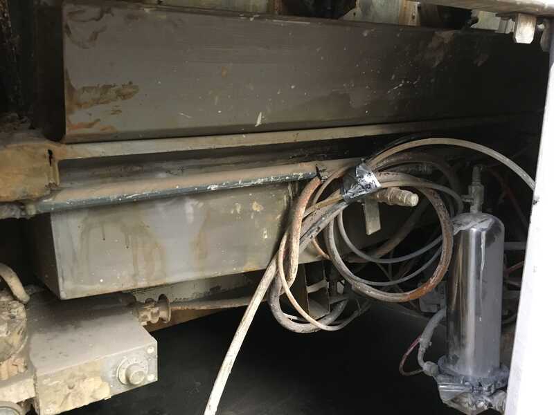 Cefla Распылительный станок для лакировки погонажных изделий со встроенной УФ-сушкой - бывший в употрблении Uni Sprayer (6)