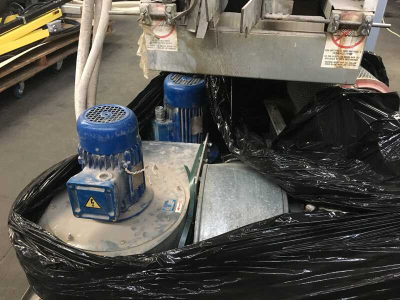 Cefla Распылительный станок для лакировки погонажных изделий со встроенной УФ-сушкой - бывший в употрблении Uni Sprayer (14)