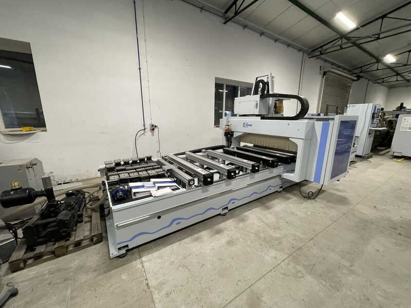 Weeke 4-Axis CNC-Working Center - second-hand BMG 211 Profiline (16)