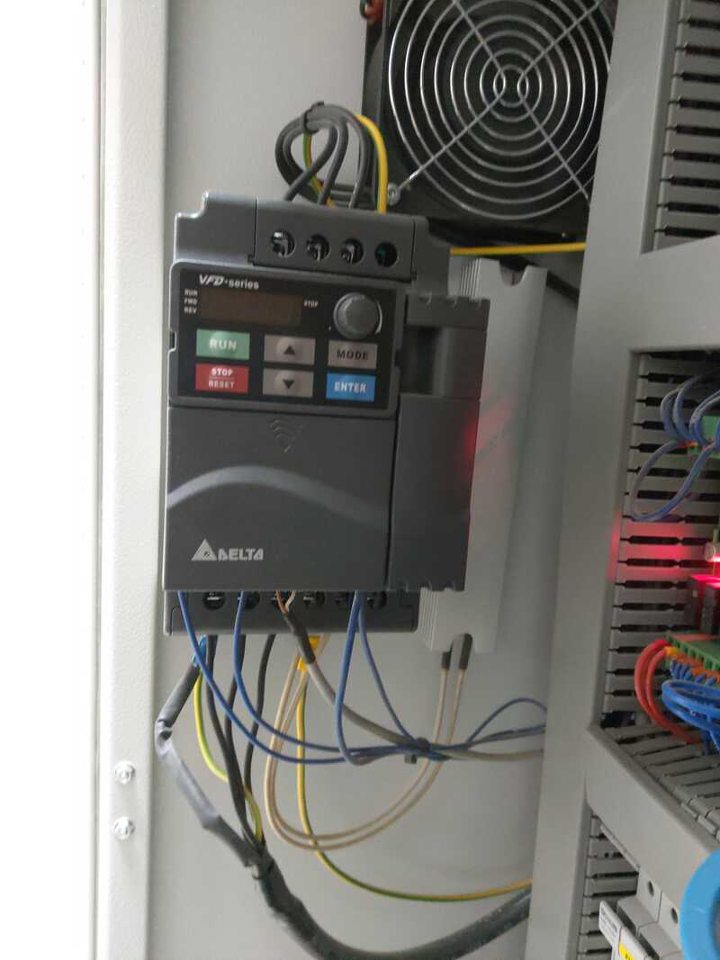 Vitap Сверлильный станок с ЧПУ с фрезерным узлом и пазовой пилой - б/у Point 2 (8)