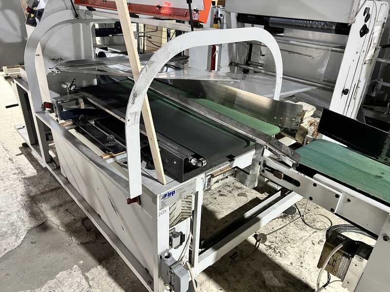 IFP Packaging Shrink Foil Wrapping Machine for Profiled Wood and Parquet - second-hand (15)