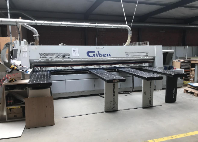 Giben Horizontal Panel Sizing Saw with Lift Table Feeding - second-hand Prisma 3000 main picture