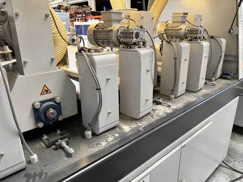 Cosma Structuring and Sanding Machine - second-hand 400 (7)
