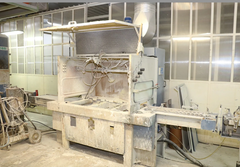 Falcioni Profile Spraying Machine - second-hand FM 70 main picture