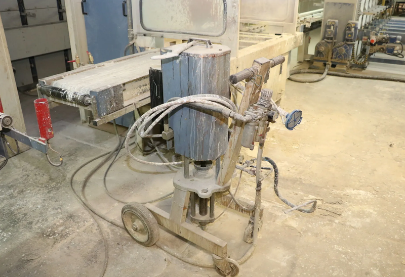 Falcioni Profile Spraying Machine - second-hand FM 70 (1)