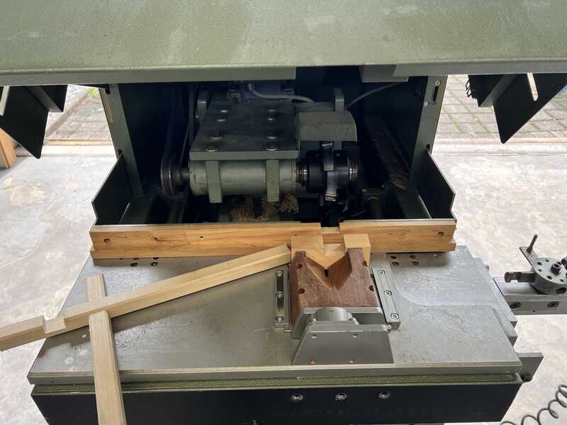 Stegherr Crosscut milling machine with digital fence - second-hand KSF (4)