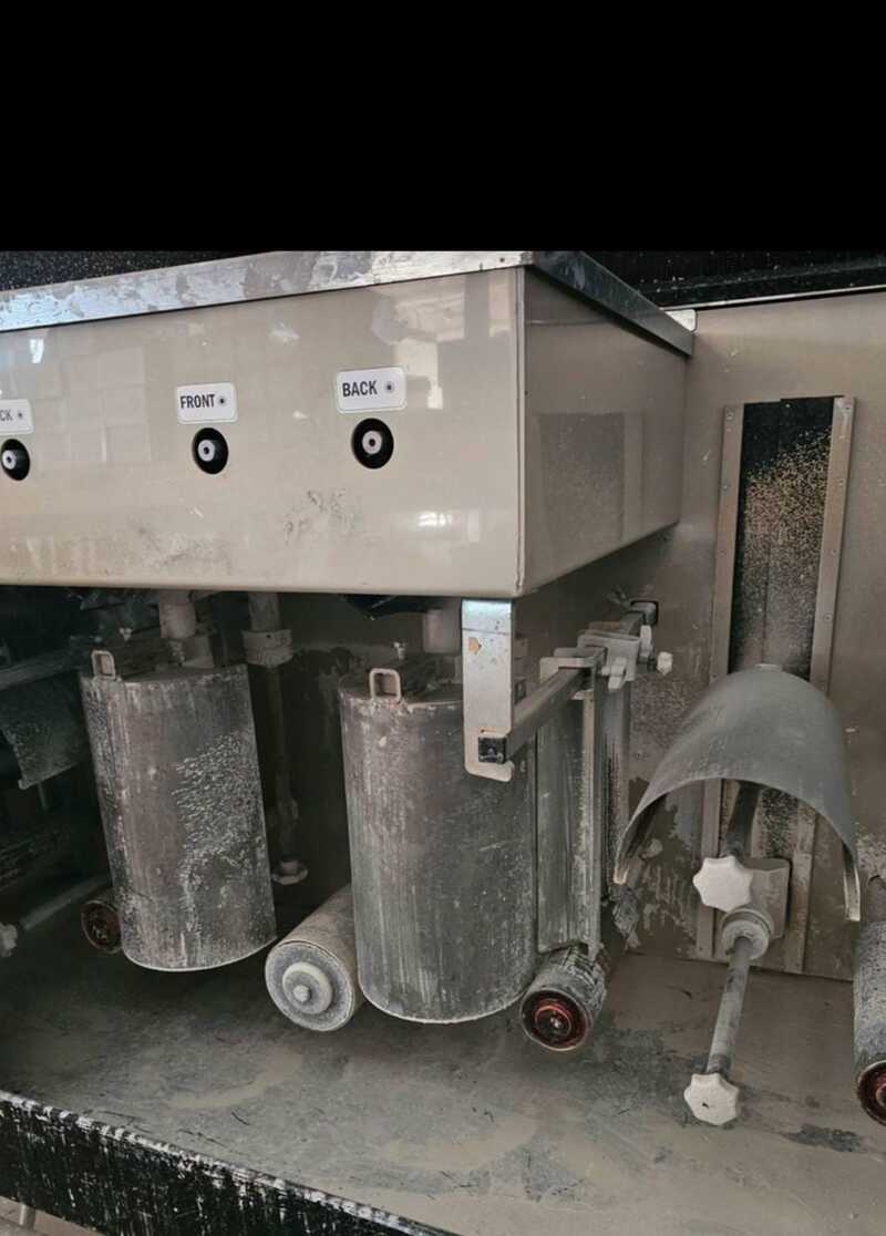 Ceetec Automatic brushing machine / Painting Machine - second-hand A 250 (Neues Modell / New Model) (2)