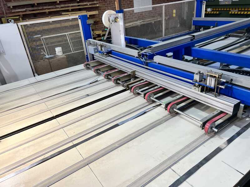 Fisher + Rückle Сплайсер поперечного шпона / Сплайсер поперечной подачи шпона - б/у Delta FZX 28 Delta + RVP / BS (6)