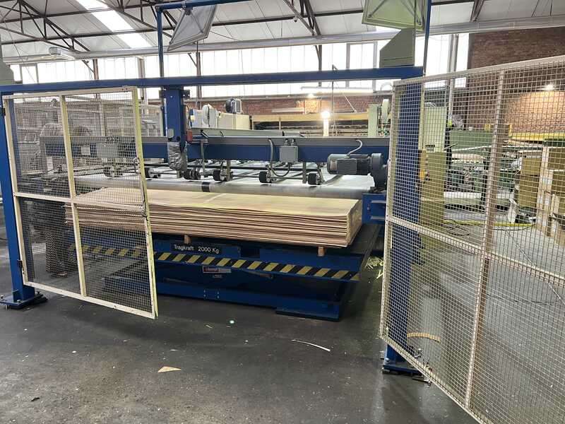 Fisher + Rückle Сплайсер поперечного шпона / Сплайсер поперечной подачи шпона - б/у Delta FZX 28 Delta + RVP / BS (9)