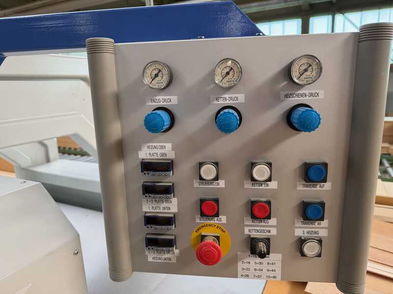 Furniertechnik Longitudinal veneer splicing machine - second-hand LZ (8)