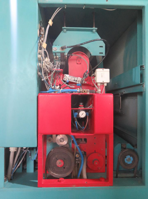 Bütfering Широколенточный шлифовальный станок - б/у 113 (5)