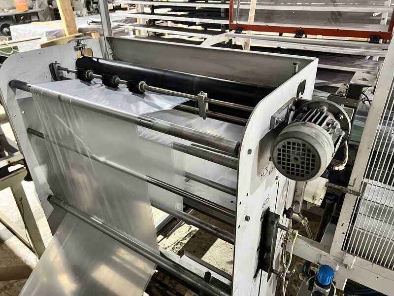 IFP Packaging Schrumpffolien-Verpackungsmaschine für Profilholz und Parkett - gebraucht (12)