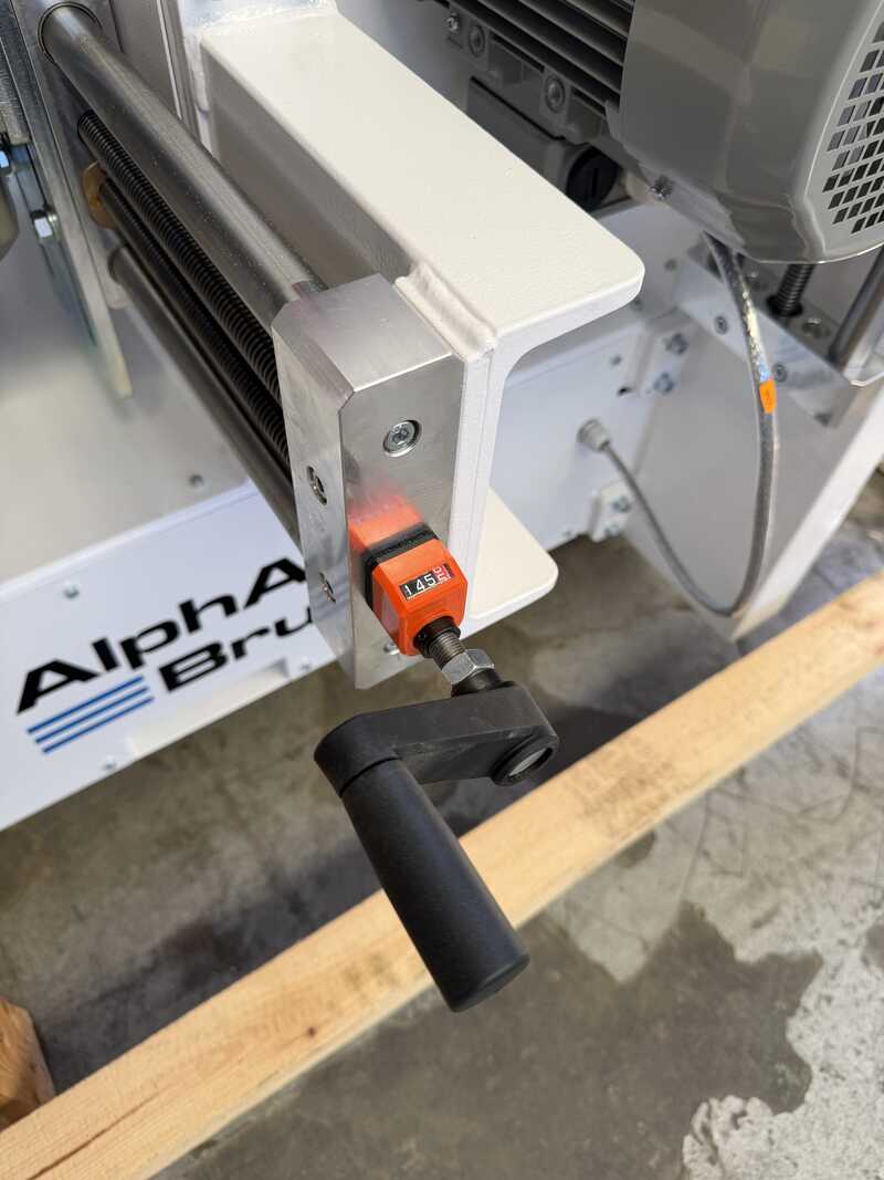 Alpha Brush Structuring and sanding machine / brushing machine, 4-sided - new machine LS TSB (14)