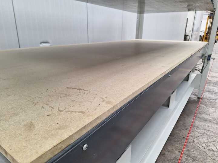 Italpresse Пресс для шпона - б/у Ideal (1)