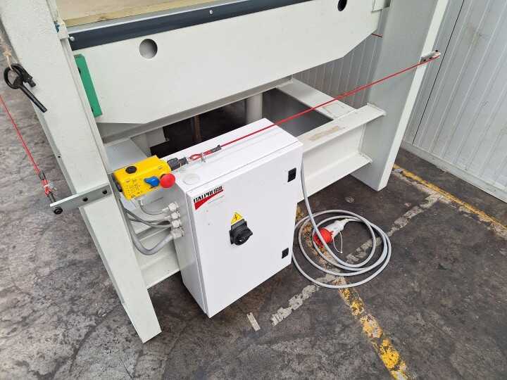 Italpresse Пресс для шпона - б/у Ideal (9)