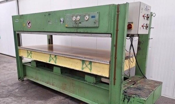 Demets Veneer press 1300 x 3200 mm - second-hand main picture