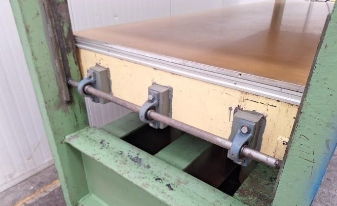 Demets Veneer press 1300 x 3200 mm - second-hand (1)
