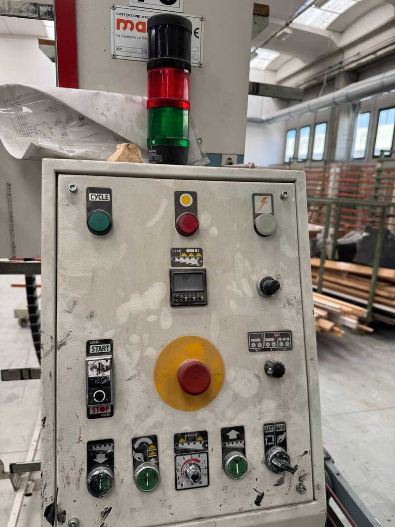 Makor Automatic stacking machine for drying trolleys - used ACA/2 (2)