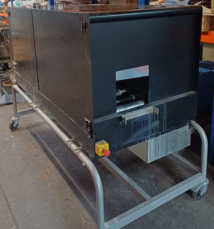 Ceetec Brushing machine / Painting machine - used A 250 (1)