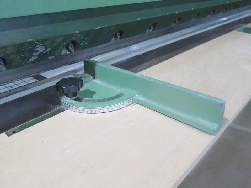 Casati 1-Knife Veneer Guillotine - second-hand (1)