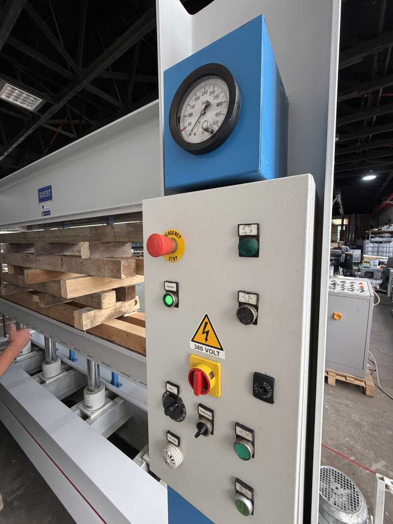 Soest Block press / Stationary press for multi-layer parquet  - second-hand T-80 (3)