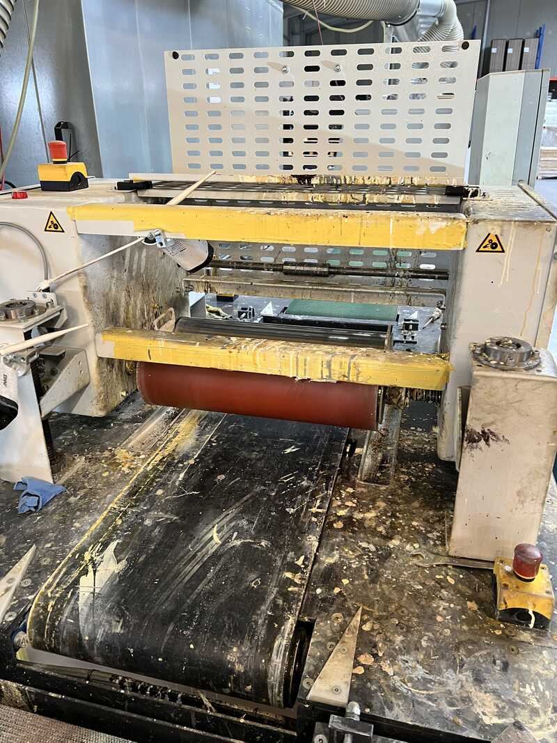 Cosma Линия нанесения покрытий для паркета — б/у 400 RC + 400 2P2S + CU Pad + CU Brush (1)